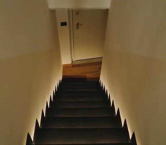 Cristina Apartamento Génova